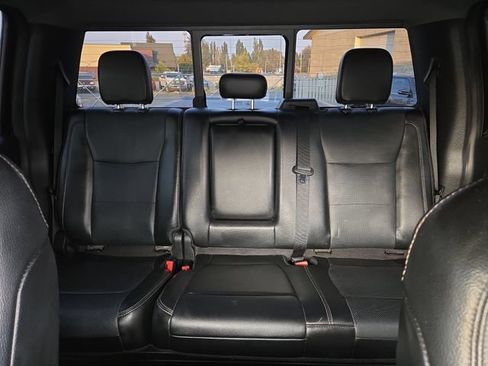 Used 2018 Ford F350 Lariat w/ Camper Package AWD/4WD image 31