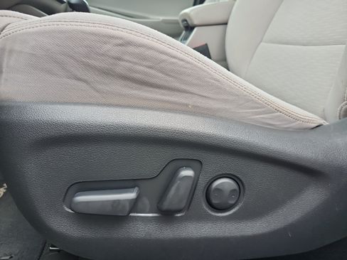 Used 2019 Hyundai Tucson Value AWD/4WD image 15
