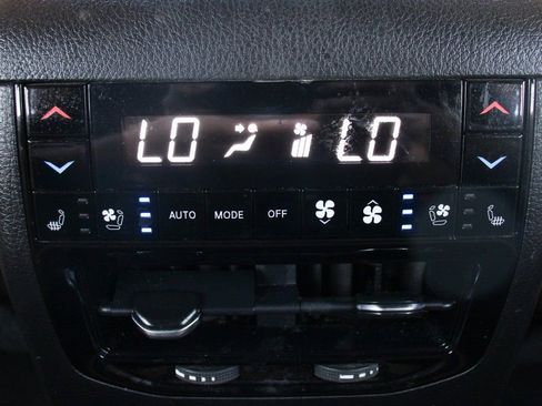 Used 2022 Jeep Grand Cherokee Summit image 40