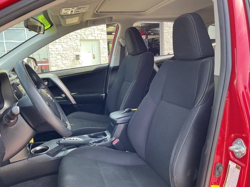 Used 2015 Toyota RAV4 XLE AWD/4WD image 15