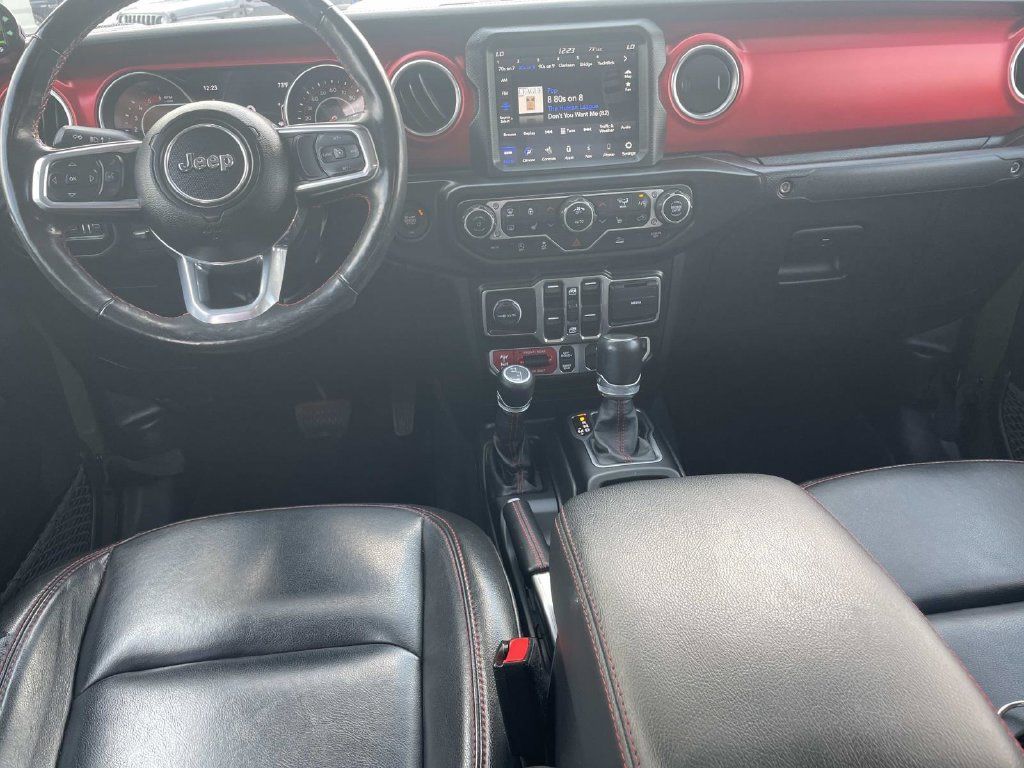 Used 2022 Jeep Gladiator Rubicon w/ LED Lighting Group AWD/4WD image 9