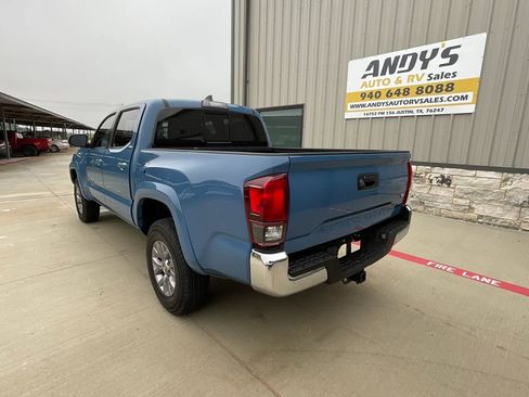 Used 2019 Toyota Tacoma SR5 image 12