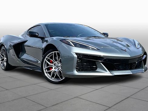 Used 2023 Chevrolet Corvette Z06 w/ Battery Protection Package image 3