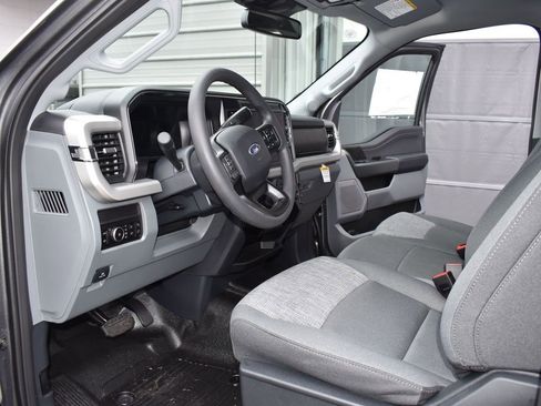 New 2026 Ford F250 XLT w/ XLT Premium Package image 20