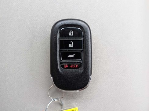 Used 2024 Honda HR-V LX image 32