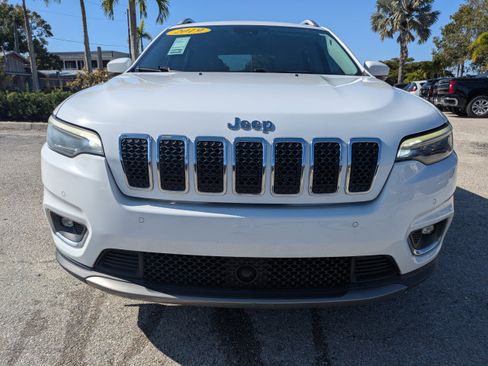 Used 2019 Jeep Cherokee Limited w/ Luxury Group image 9