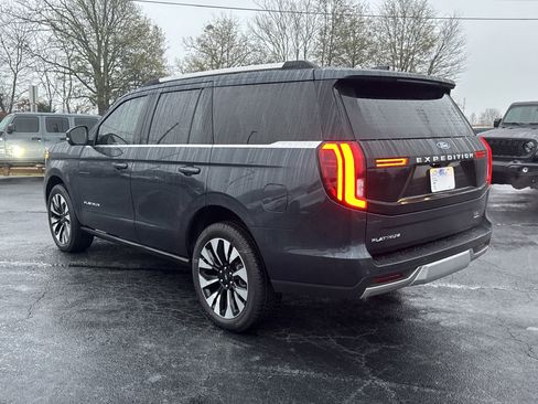 New 2025 Ford Expedition Platinum w/ Driver's Package image 7