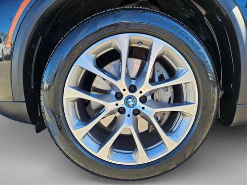 Certified 2023 BMW X5 xDrive45e w/ Executive Package image 23
