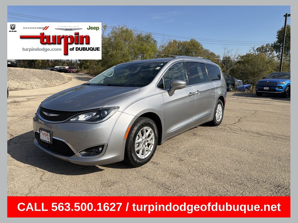 Used 2020 Chrysler Pacifica Touring-L w/ Advanced Safetytec Group FWD image 1