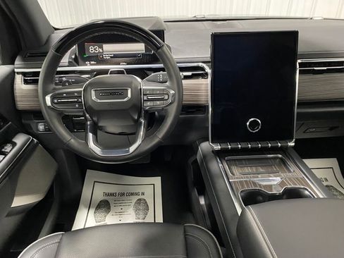 Used 2025 GMC Sierra EV Denali image 11