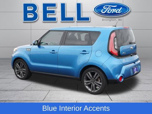 Used 2015 Kia Soul + w/ Audio Package FWD image 6