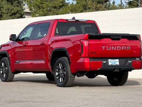 Used 2023 Toyota Tundra Platinum image 3