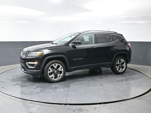 Used 2020 Jeep Compass Limited AWD/4WD image 7