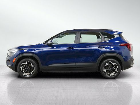 Used 2025 Kia Seltos EX w/ EX Sunroof Package AWD/4WD image 2