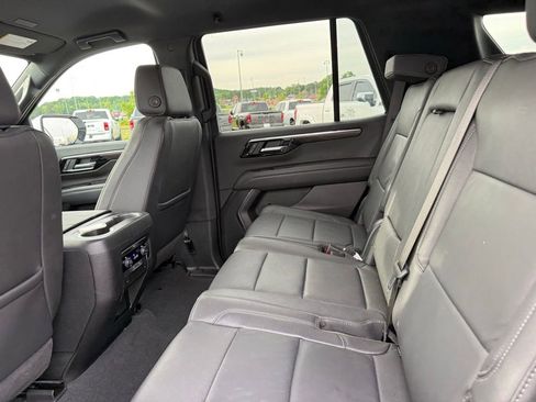 Used 2025 Chevrolet Tahoe Z71 AWD/4WD image 23