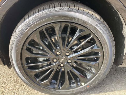 New 2026 Lincoln Corsair Reserve w/ Jet Appearance Package image 14