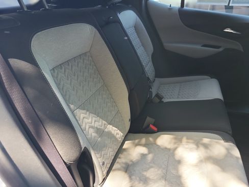 Used 2023 Chevrolet Equinox LS w/ LS Convenience Package FWD image 14