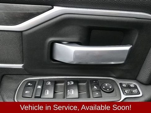 Used 2024 RAM 2500 Big Horn AWD/4WD image 14