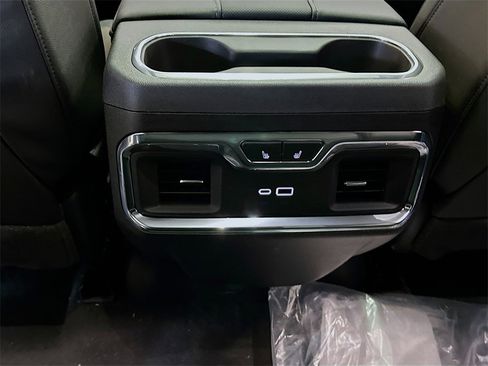 New 2025 Chevrolet Silverado 1500 LTZ w/ Technology Package image 28