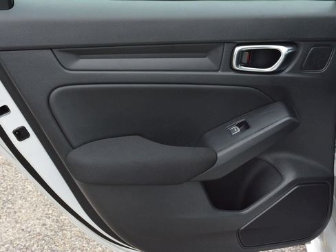 Used 2023 Honda Civic Sport image 14