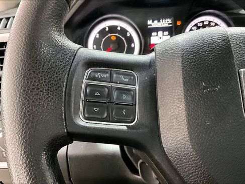 Used 2016 RAM 2500 Tradesman w/ Chrome Appearance Group AWD/4WD image 19
