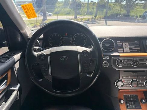 Used 2014 Land Rover LR4 HSE AWD/4WD image 5