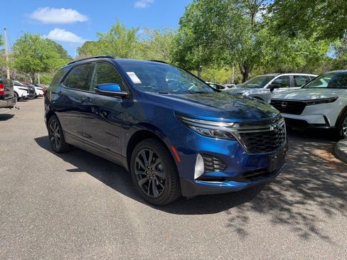 Used 2022 Chevrolet Equinox RS w/ RS Leather Package image 1