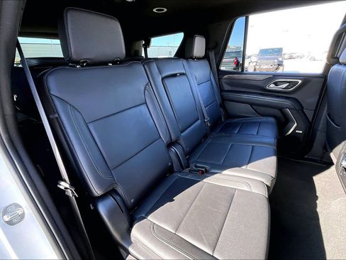 Used 2023 Chevrolet Tahoe LT w/ Luxury Package image 34