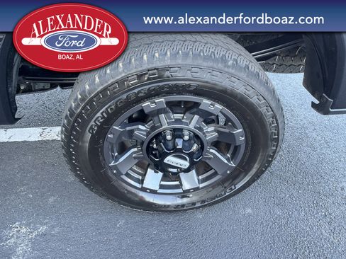 Used 2024 Ford F250 Lariat w/ Lariat Ultimate Package image 13