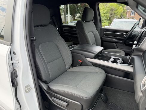 Used 2023 RAM 1500 Big Horn AWD/4WD image 33