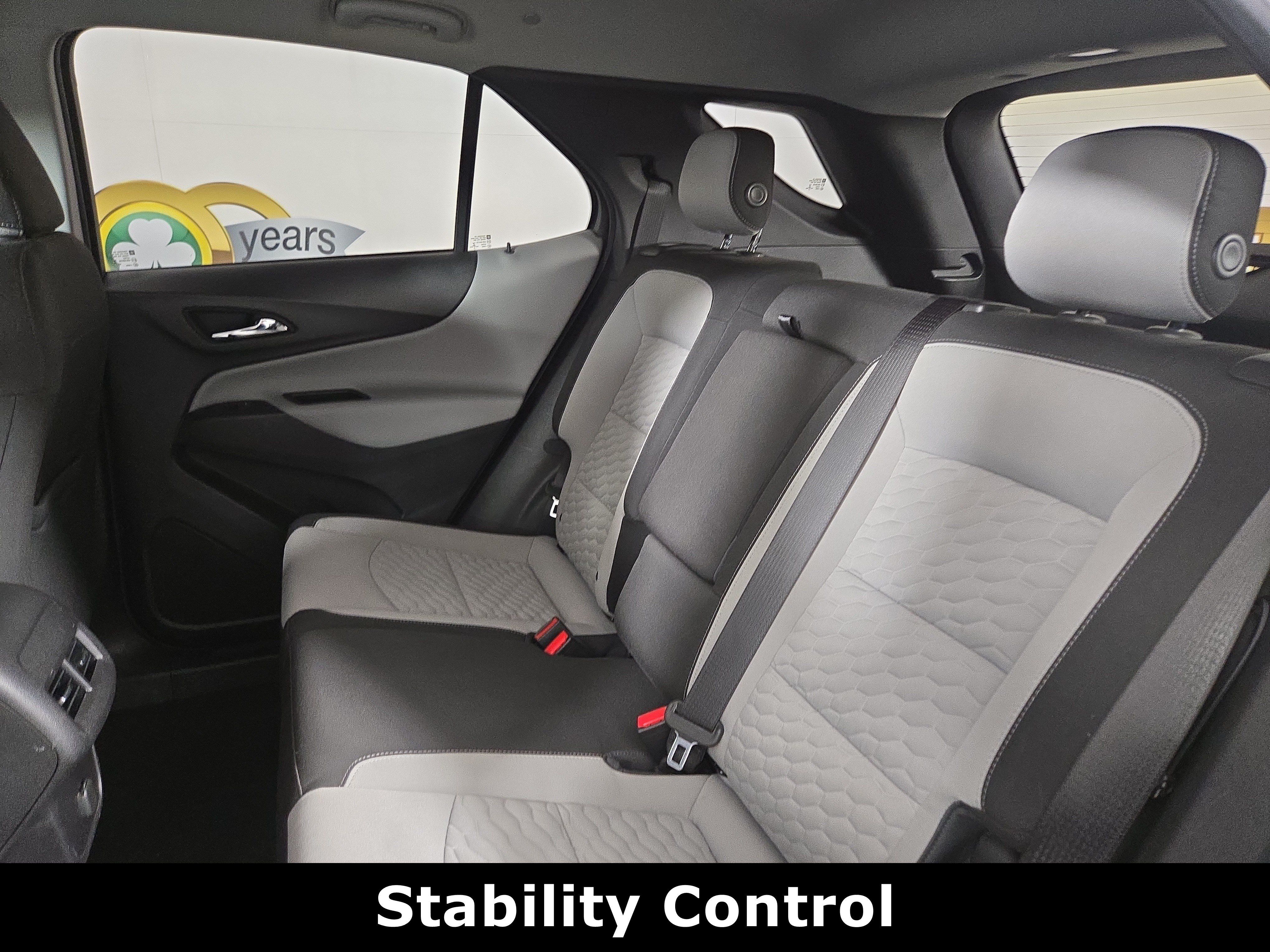 Used 2018 Chevrolet Equinox LS AWD/4WD image 12