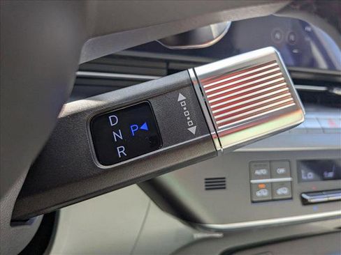 New 2025 Hyundai Kona SEL image 16