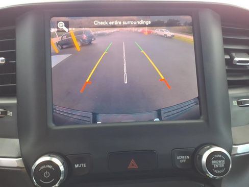 Used 2019 RAM 1500 Big Horn AWD/4WD image 20