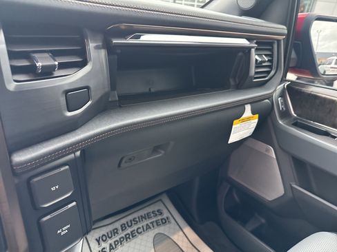 Used 2023 Ford F150 Lightning Lariat image 50