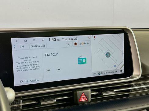 Used 2024 Hyundai Ioniq 6 SE RWD image 21
