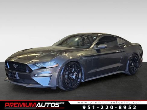 Used 2018 Ford Mustang GT RWD image 1