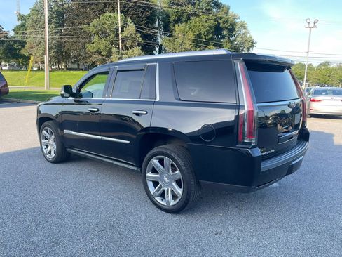 Used 2016 Cadillac Escalade Premium AWD/4WD image 33