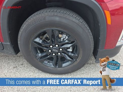 Used 2023 Chevrolet Traverse LT w/ Midnight/Sport Edition AWD/4WD image 2