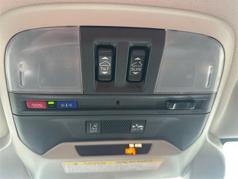 Used 2021 Subaru Crosstrek 2.0i Premium w/ Moonroof Package image 24