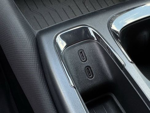 New 2026 Chevrolet Equinox EV RS image 15