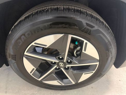 Used 2025 Hyundai Tucson SEL FWD image 18