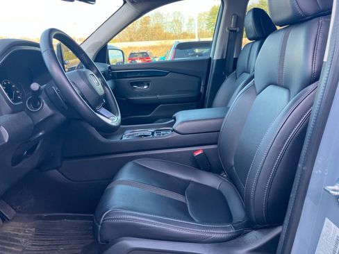 Used 2024 Honda Pilot Touring image 34