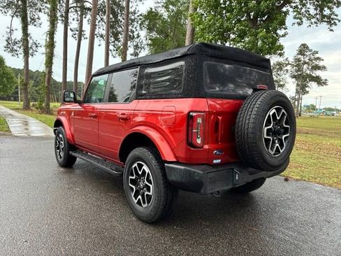 Used 2024 Ford Bronco Outer Banks AWD/4WD image 5