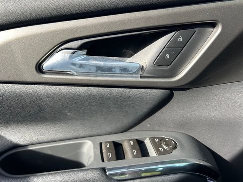 New 2026 Chevrolet Traverse LT w/ Midnight/Sport Edition FWD image 54