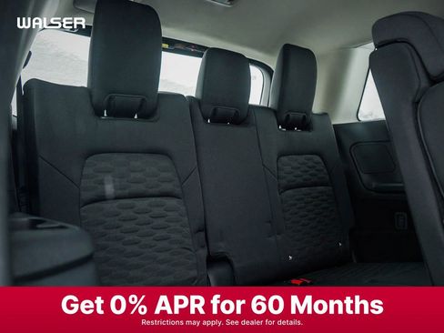 New 2025 Nissan Pathfinder SV w/ Black Appearance Package image 14