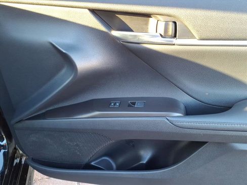 Certified 2023 Toyota Camry XLE image 7