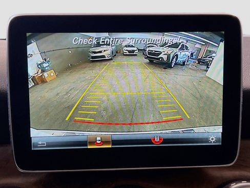 Used 2016 Mercedes-Benz GLA 250 4MATIC image 10