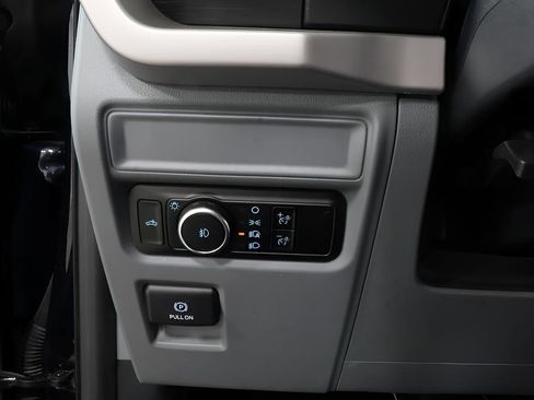 Used 2023 Ford F150 XLT w/ XTR Package image 19