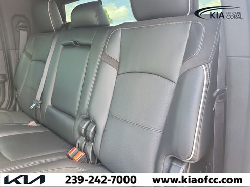 Used 2026 RAM 2500 Laramie AWD/4WD image 12