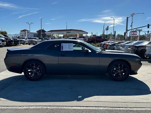 Certified 2022 Dodge Challenger SXT w/ Blacktop Package image 8